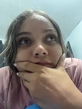 AnnyLopezzz  online show from 03/17/26, 05:00