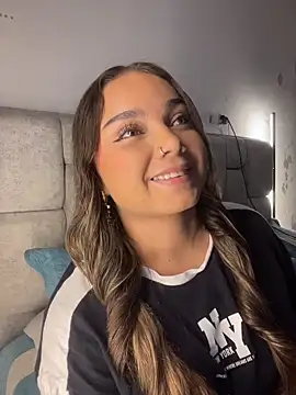 AnnyLopezzz  online show from 03/24/26, 03:00