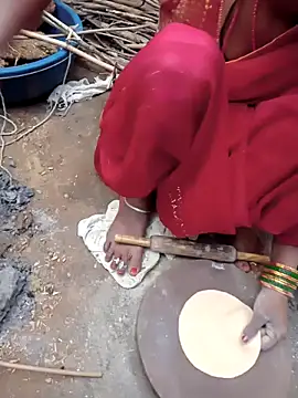 parmila203 online show from 11/04/25, 02:10