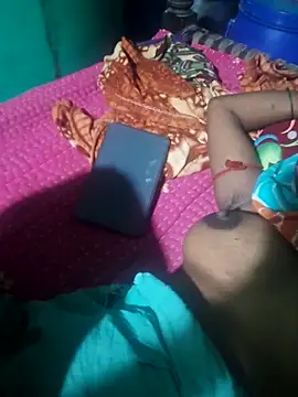 parmila203 online show from 04/13/26, 05:29