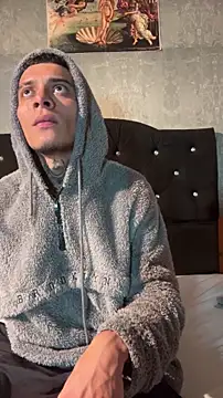 Snapshot of Mrjustin_sebas chatting on 02/22/26, 11:14 Mrjustin sebas online show from 02/22/26, 11:14