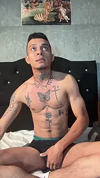 Snapshot of Mrjustin_sebas chatting on 02/27/26, 12:43 Mrjustin sebas online show from 02/27/26, 12:43