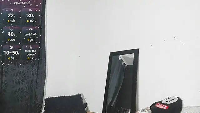 Snapshot of cute_sammy_1 chatting on 10/09/25, 02:04 cute sammy 1 online show from 10/09/25, 02:04
