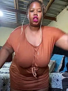 Snapshot of Curvycandy95 chatting on 05/29/26, 06:22 Curvycandy95 online show from 05/29/26, 06:22