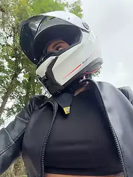 AlannaEvons online show from 03/27/26, 07:13