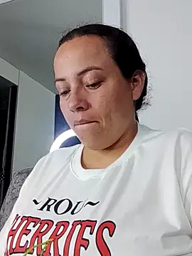  honey12 online show from 09/18/25, 11:34
