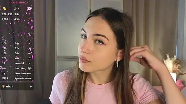 Moonlight1Sonata1 online show from 09/18/25, 09:11