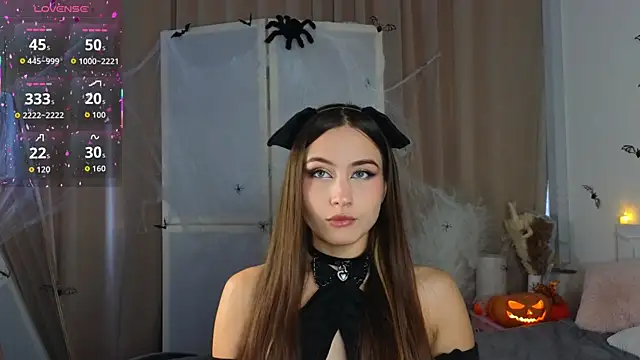 Moonlight1Sonata1 online show from 10/25/25, 09:06