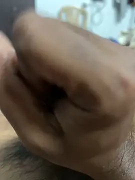 Snapshot of usermood2000 chatting on 04/06/26, 07:31 usermood2000 online show from 04/06/26, 07:31