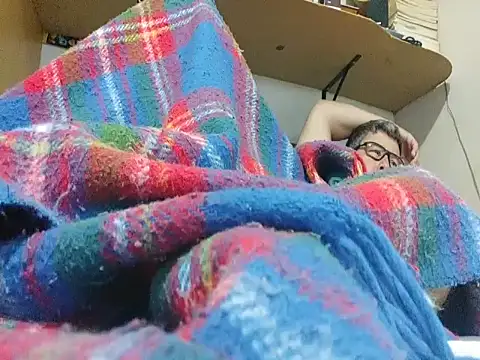 Snapshot of Sanwaldec chatting on 09/26/25, 09:13 Sanwaldec online show from 09/26/25, 09:13