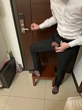 Snapshot of blaconeboy chatting on 10/12/25, 03:44 blaconeboy online show from 10/12/25, 03:44