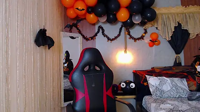 honeymoon 12 online show from 10/21/25, 02:56