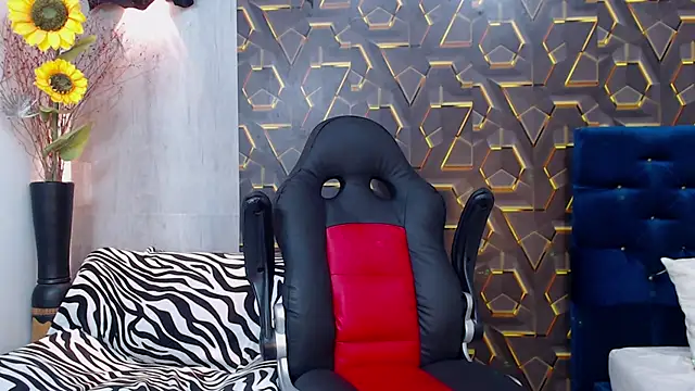 honeymoon 12 online show from 11/06/25, 04:57