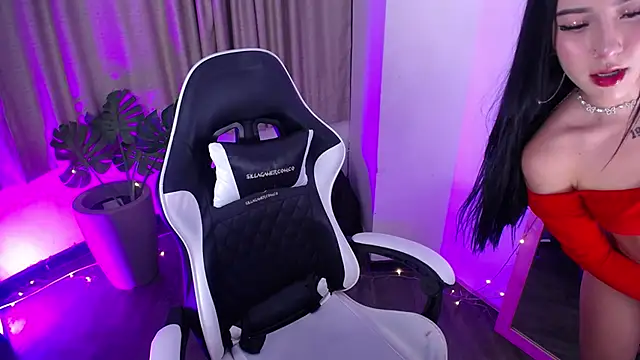 athenea fox online show from 10/20/25, 07:25