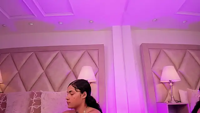 PauVega  online show from 11/26/25, 01:34