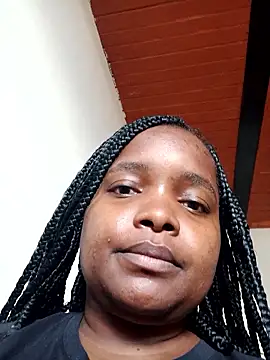 Snapshot of isabella_brown1 chatting on 01/07/26, 07:38 isabella brown1 online show from 01/07/26, 07:38