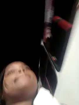 Snapshot of isabella_brown1 chatting on 02/19/26, 09:27 isabella brown1 online show from 02/19/26, 09:27