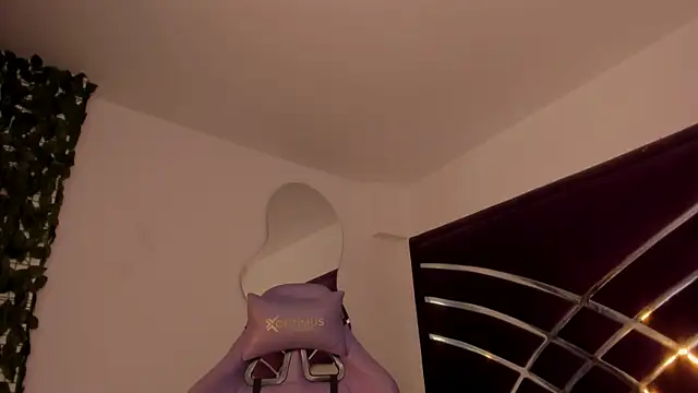 babilett online show from 04/15/26, 08:53