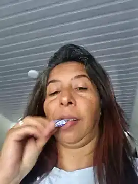 maleja23 online show from 09/09/25, 02:27