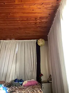 CoraVibes online show from 03/14/26, 11:59