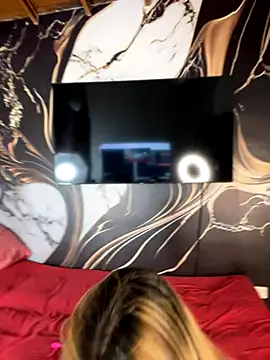 Snapshot of MelissaAlCapone chatting on 09/30/25, 08:58 MelissaAlCapone online show from 09/30/25, 08:58