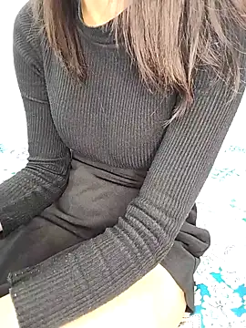 Snapshot of Vaani_Sharma79 chatting on 12/20/25, 02:13 Vaani Sharma79 online show from 12/20/25, 02:13