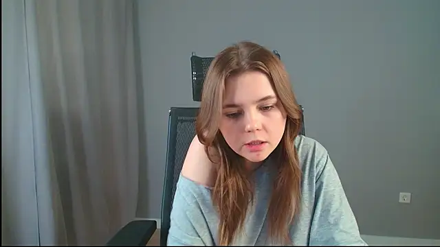 LeksaLove online show from 04/12/26, 08:14