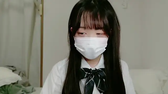 Snapshot of YUNOcha_oO chatting on 10/04/25, 02:15 YUNOcha oO online show from 10/04/25, 02:15