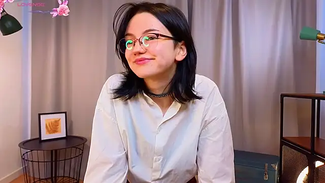 PamilaGrassle online show from 09/21/25, 04:03