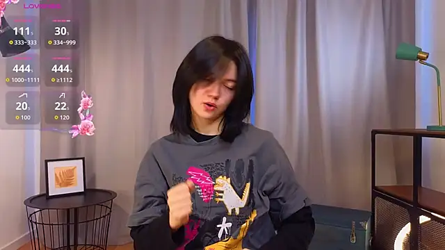 PamilaGrassle online show from 10/03/25, 04:09