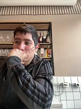 Snapshot of 9999Alez chatting on 09/11/25, 01:55 9999Alez online show from 09/11/25, 01:55