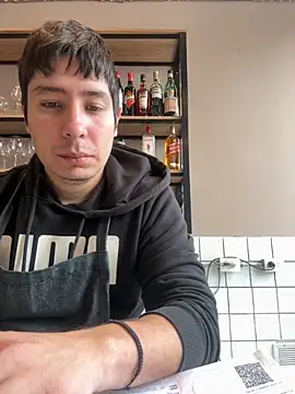 Snapshot of 9999Alez chatting on 09/16/25, 01:56 9999Alez online show from 09/16/25, 01:56