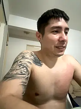 Snapshot of 9999Alez chatting on 10/03/25, 08:39 9999Alez online show from 10/03/25, 08:39