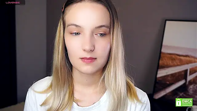 HongTomczak online show from 09/23/25, 06:38