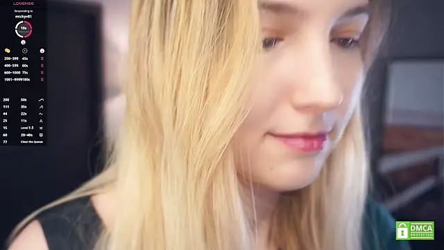 HongTomczak online show from 10/10/25, 08:13