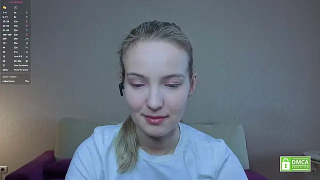 Snapshot of HongTomczak chatting on 06/11/26, 07:06 HongTomczak online show from 06/11/26, 07:06