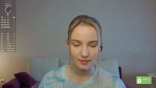 Snapshot of HongTomczak chatting on 07/10/26, 08:18 HongTomczak online show from 07/10/26, 08:18