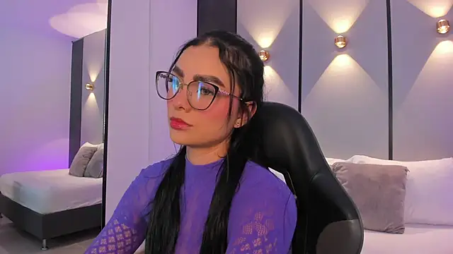 emily tolson online show from 04/17/26, 07:50