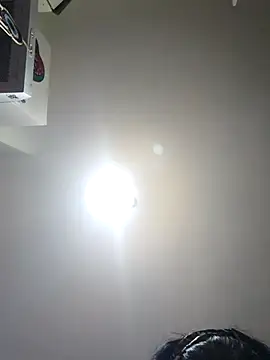 TaraWild online show from 09/19/25, 03:56