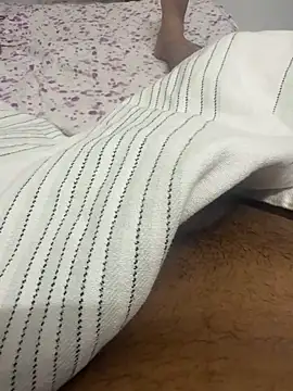 Honeyxoxx online show from 04/21/26, 07:28