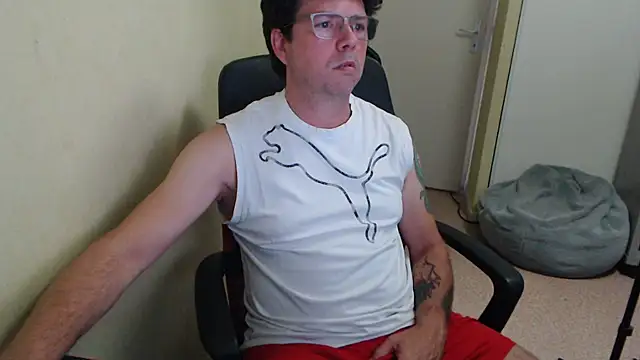 blueandwhite1 online show from 07/28/26, 02:05