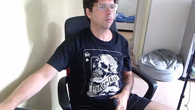 blueandwhite1 online show from 07/30/26, 10:03