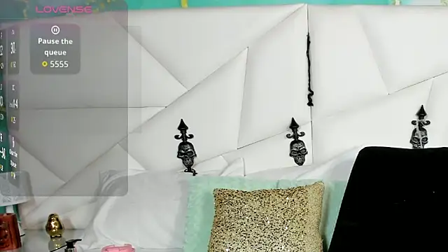 zafirodiva online show from 10/16/25, 01:45