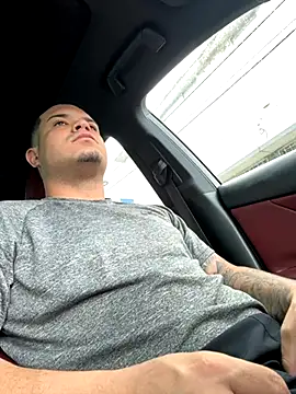 YadielPublic online show from 09/08/25, 05:23