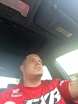 YadielPublic online show from 09/10/25, 06:52