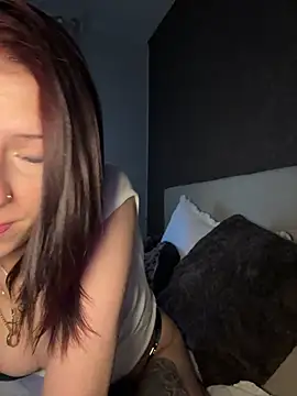 lisapeperoni online show from 03/29/26, 01:44