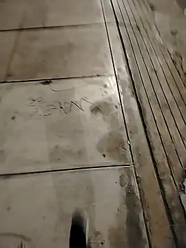 danigarci2307 online show from 10/16/25, 02:34