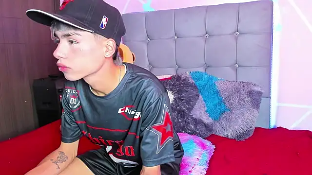 Playboy Andersex online show from 09/11/25, 05:02