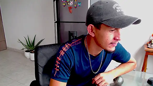 Snapshot of witherdick35 chatting on 09/12/25, 06:30 witherdick35 online show from 09/12/25, 06:30