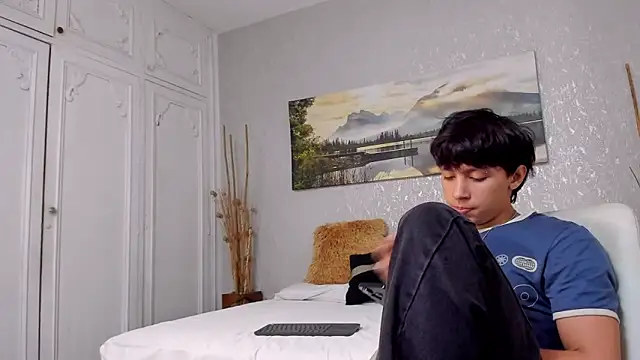 Tyler durten online show from 11/07/25, 03:06